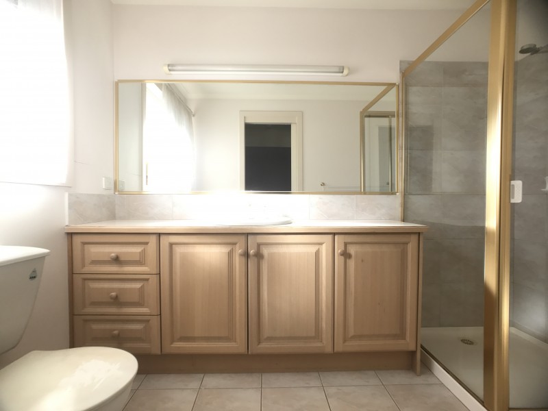 3/16 Newbigin Street, Burwood VIC 3125