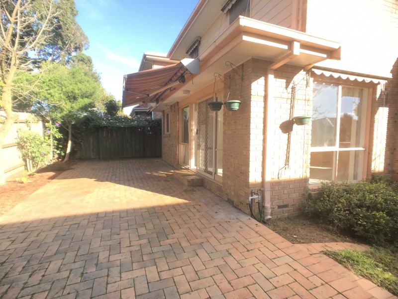 3/16 Newbigin Street, Burwood VIC 3125