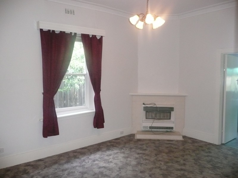 2 Bardolph Street, Glen Iris VIC 3146