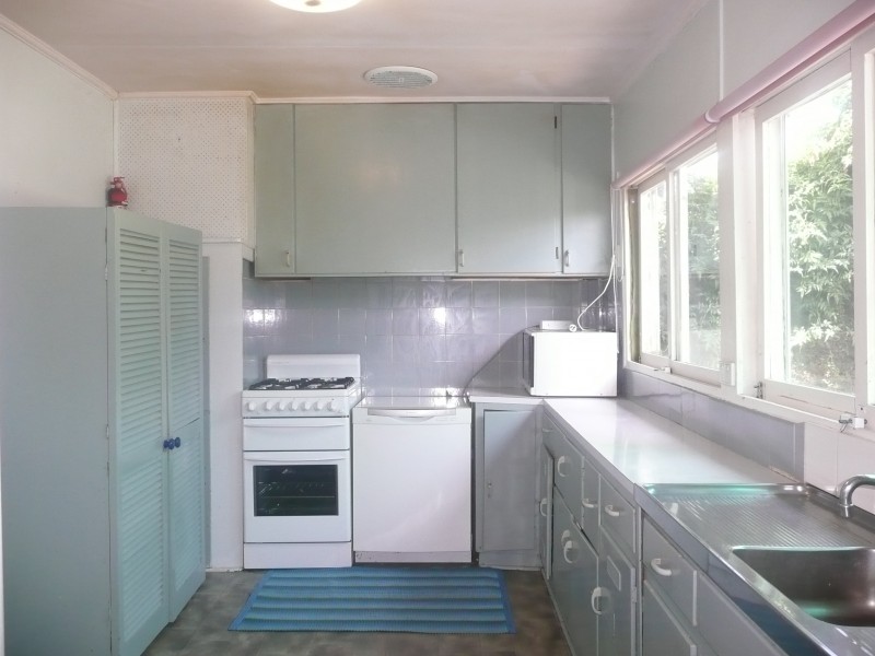 2 Bardolph Street, Glen Iris VIC 3146