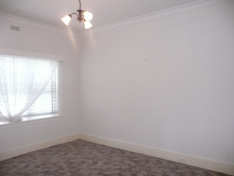 2 Bardolph Street, Glen Iris VIC 3146