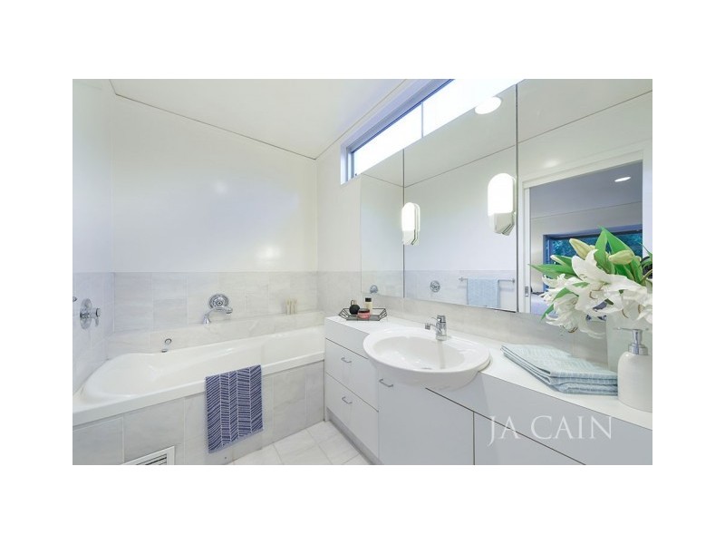 7 Malvern Avenue, Glen Iris VIC 3146