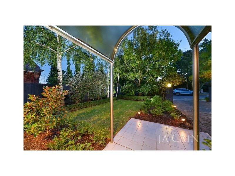 7 Malvern Avenue, Glen Iris VIC 3146