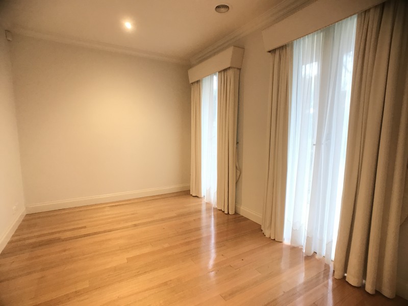 1/9 Maverston Street, Glen Iris VIC 3146