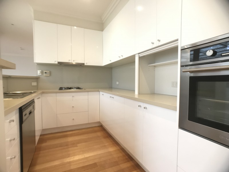 1/9 Maverston Street, Glen Iris VIC 3146