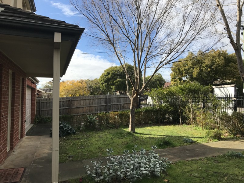 1/9 Maverston Street, Glen Iris VIC 3146
