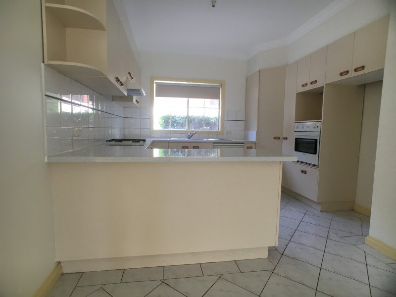 2/220 Burwood Highway, Burwood VIC 3125