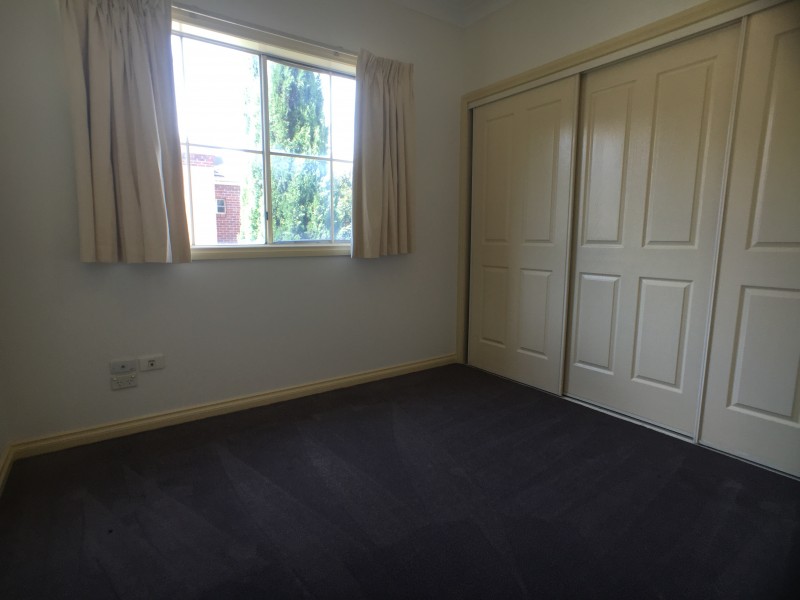 2/220 Burwood Highway, Burwood VIC 3125