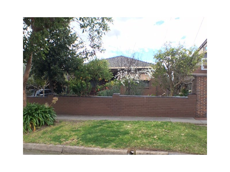 3 Compton Street, Canterbury VIC 3126