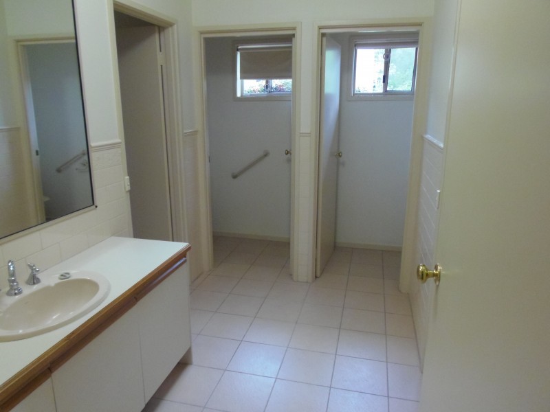 12 Compton Street, Canterbury VIC 3126