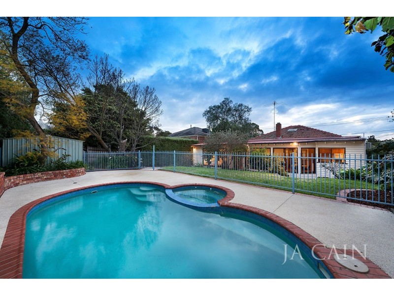 15 Beryl Street, Glen Iris VIC 3146