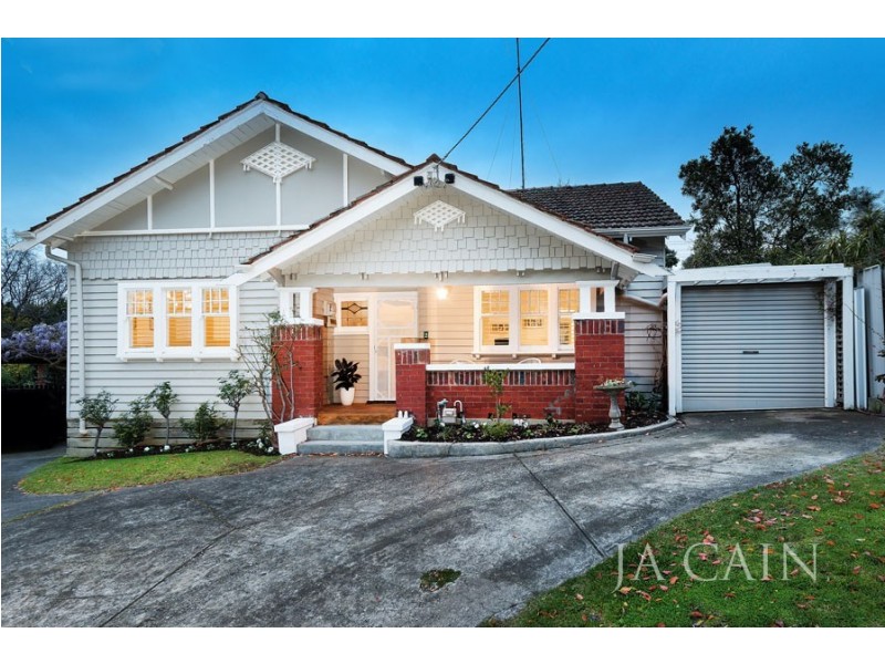 2 Jickell Avenue, Glen Iris VIC 3146