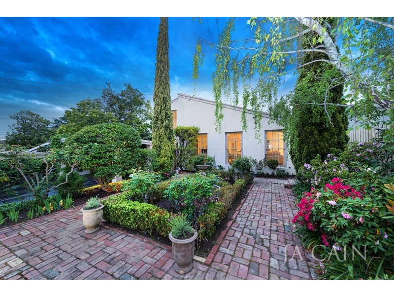 30 Malvern Avenue, Glen Iris VIC 3146