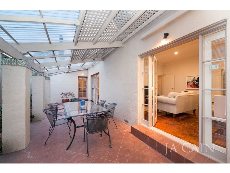 30 Malvern Avenue, Glen Iris VIC 3146