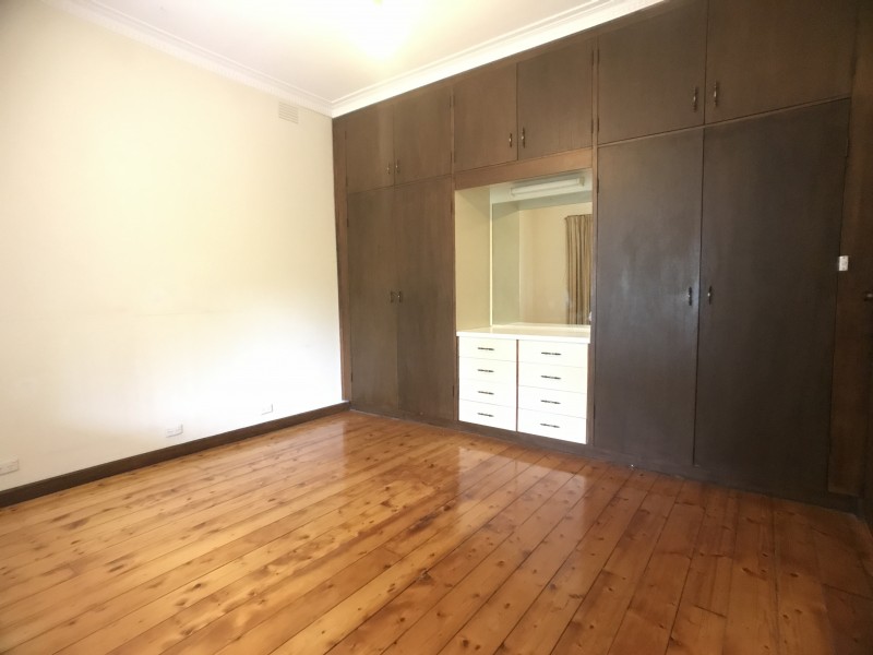 3 Compton Street, Canterbury VIC 3126