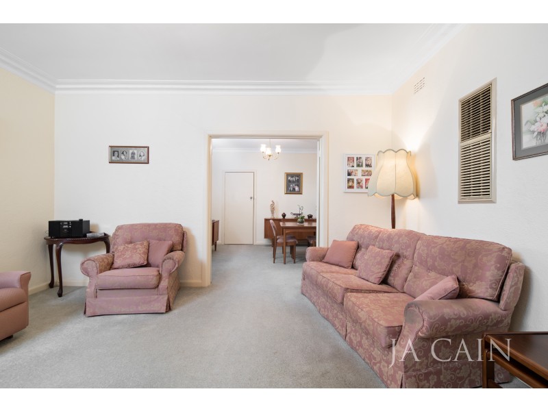 17 Malvern Avenue, Glen Iris VIC 3146
