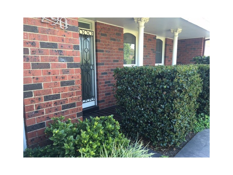 1/290 Warrigal Road, Glen Iris VIC 3146