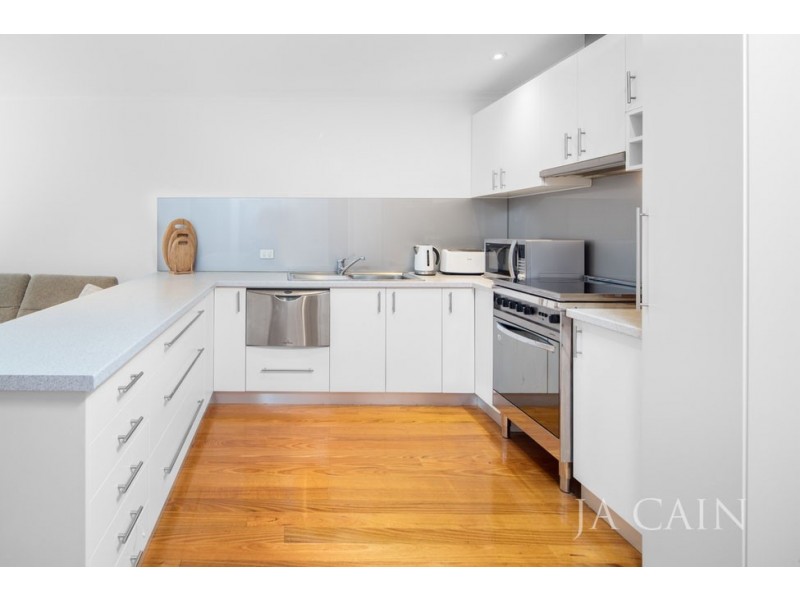 5/38 Livingstone Close, Burwood VIC 3125