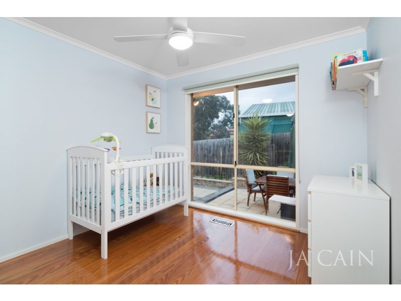 5/38 Livingstone Close, Burwood VIC 3125