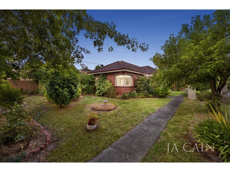 1/111 Through Road, Camberwell VIC 3124