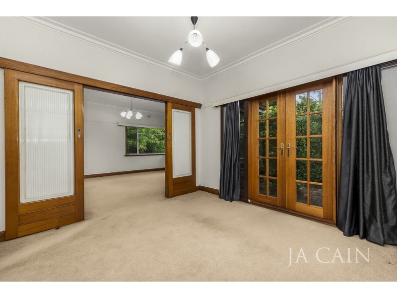 1/111 Through Road, Camberwell VIC 3124