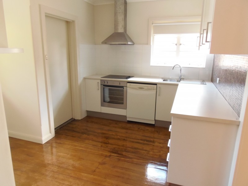 54 Bath Road, Glen Iris VIC 3146