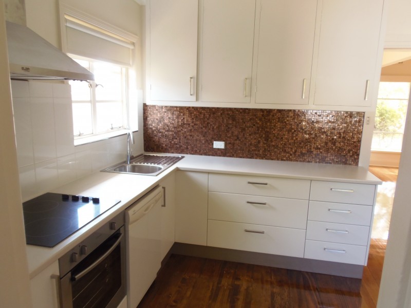 54 Bath Road, Glen Iris VIC 3146