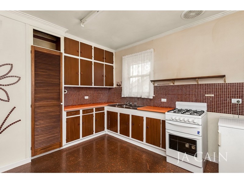 30 Daniel Street, Burwood VIC 3125