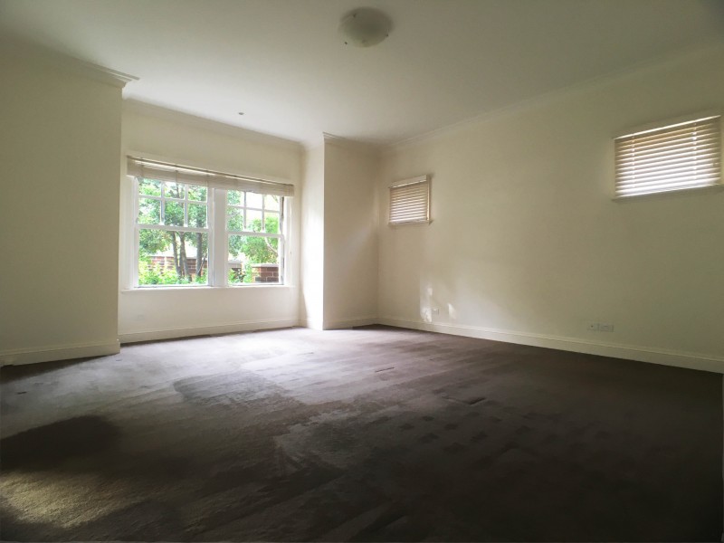 36 Summerhill Road, Glen Iris VIC 3146