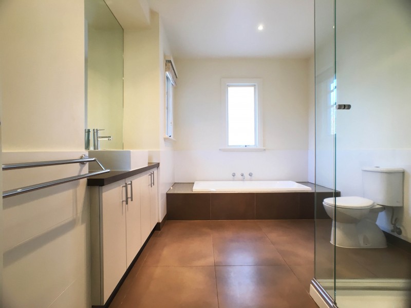 36 Summerhill Road, Glen Iris VIC 3146