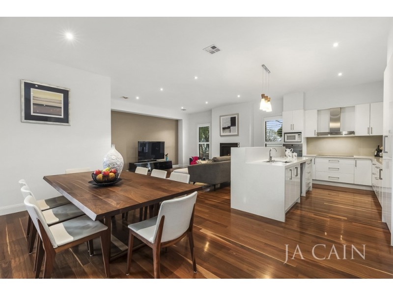 6 Watson Street, Glen Iris VIC 3146