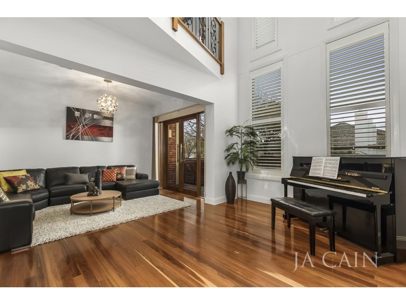 6 Watson Street, Glen Iris VIC 3146