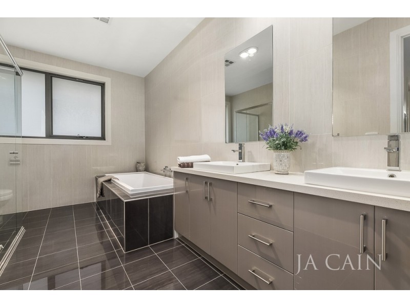 6 Watson Street, Glen Iris VIC 3146