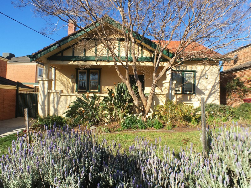 4 Cawkwell Street, Malvern VIC 3144