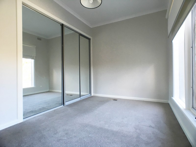 2/253 Highfield Road, Camberwell VIC 3124