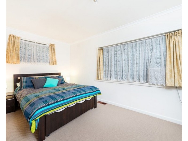 8 Ashby Court, Chadstone VIC 3148