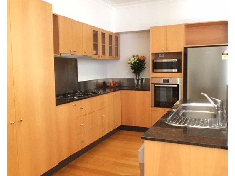 23 Scotch Circuit, Hawthorn VIC 3122