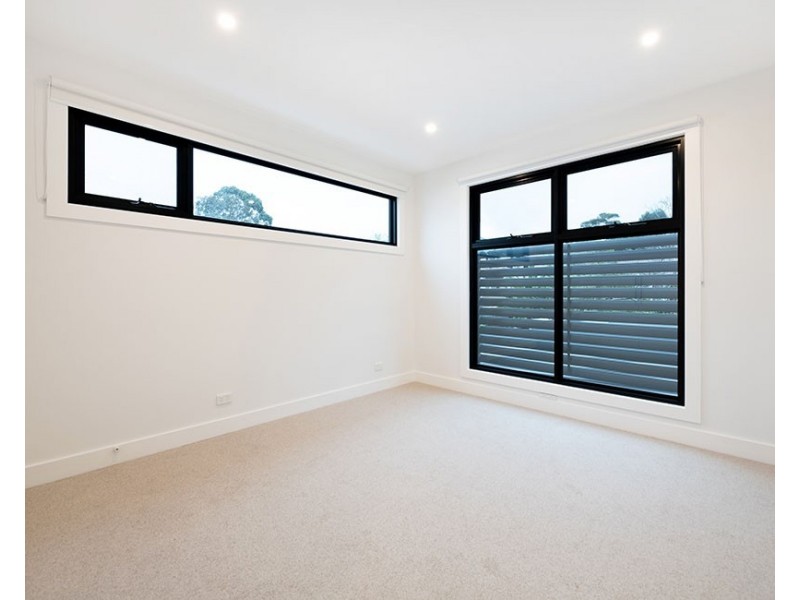 11 Aintree Road, Glen Iris VIC 3146