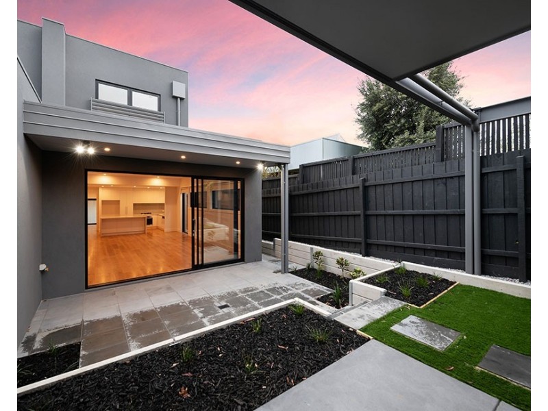 11 Aintree Road, Glen Iris VIC 3146