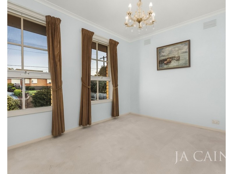 2 Robyn Court, Dandenong North VIC 3175