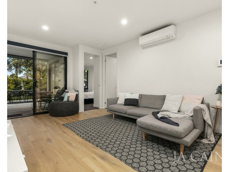 11/25 Truganini Road, Carnegie VIC 3163