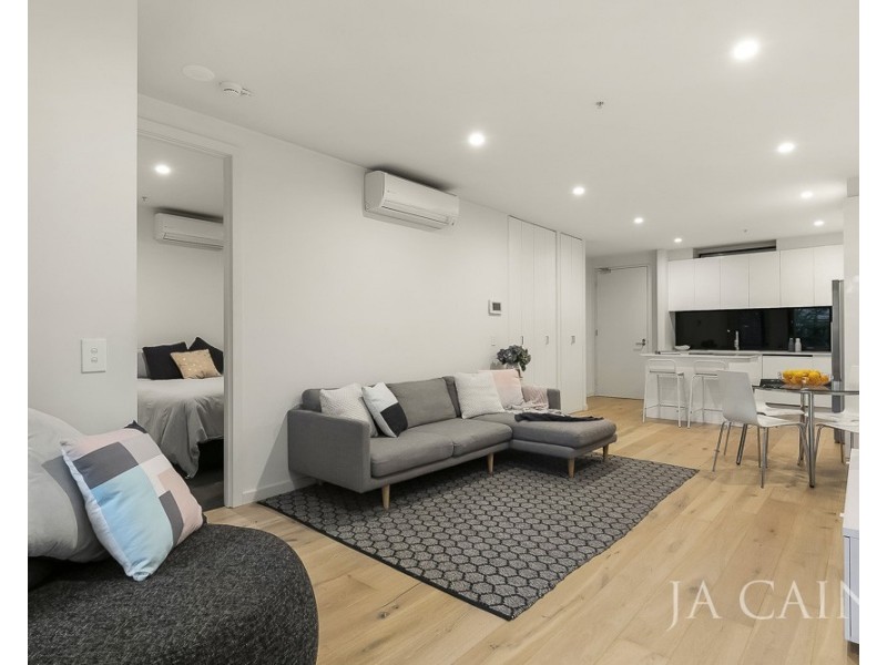 11/25 Truganini Road, Carnegie VIC 3163