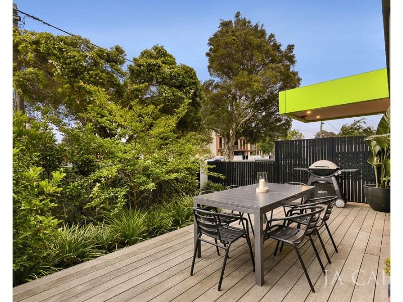11/25 Truganini Road, Carnegie VIC 3163