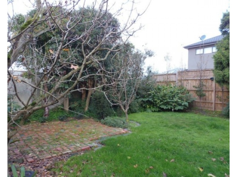 26 Fakenham Road, Ashburton VIC 3147