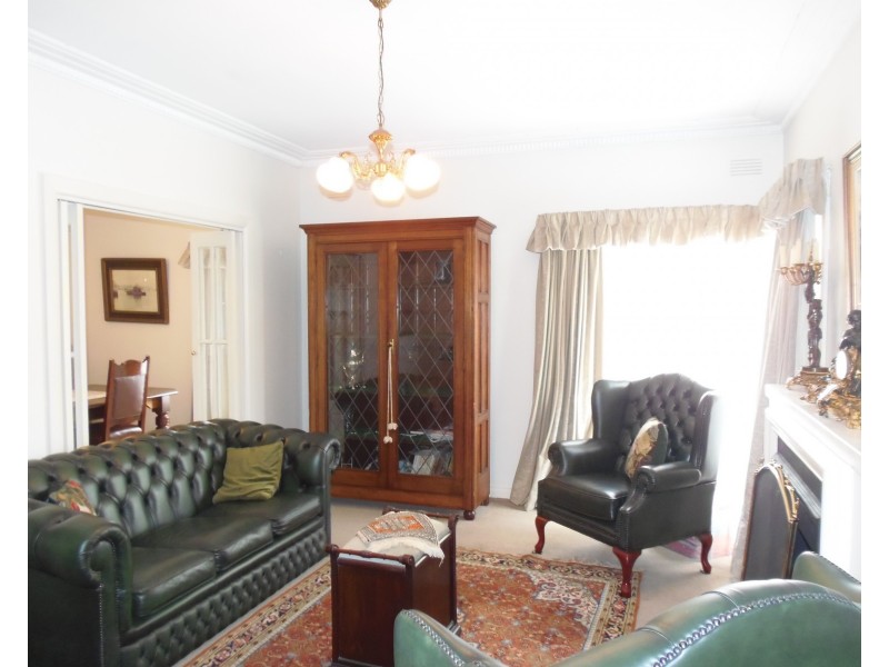 16 Nerissa Street, Glen Iris VIC 3146