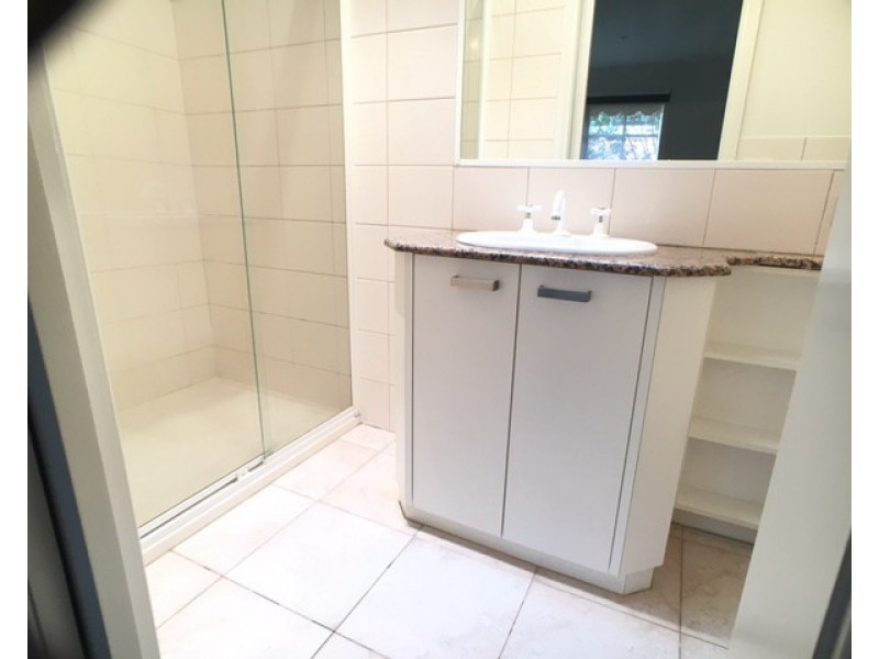 5/1024 Toorak Road, Camberwell VIC 3124