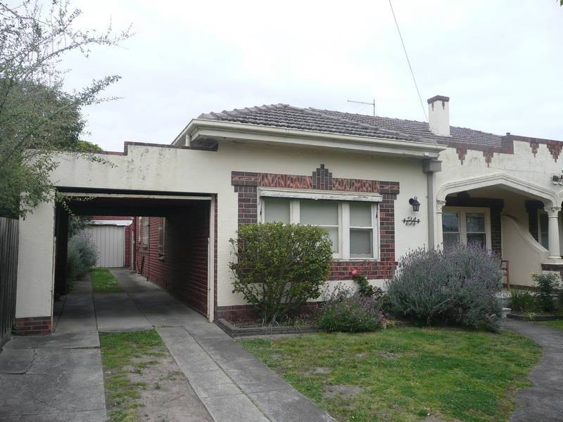 24 Britten Street, Glen Iris VIC 3146