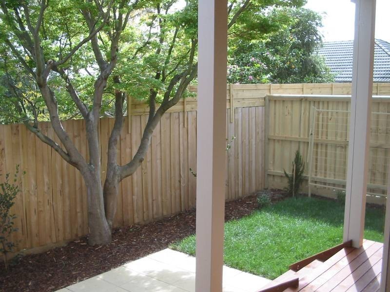 3/9 Greenwood Street, Burwood VIC 3125