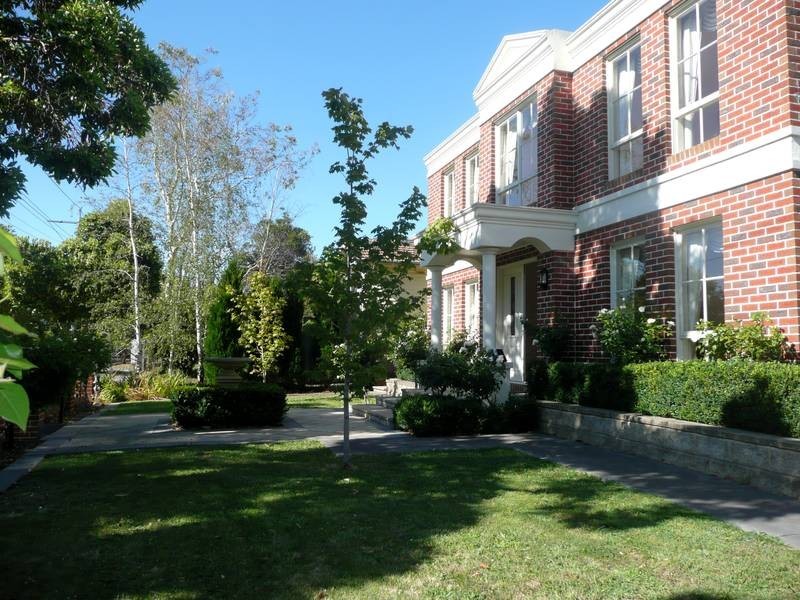 17 Beryl Street, Glen Iris VIC 3146