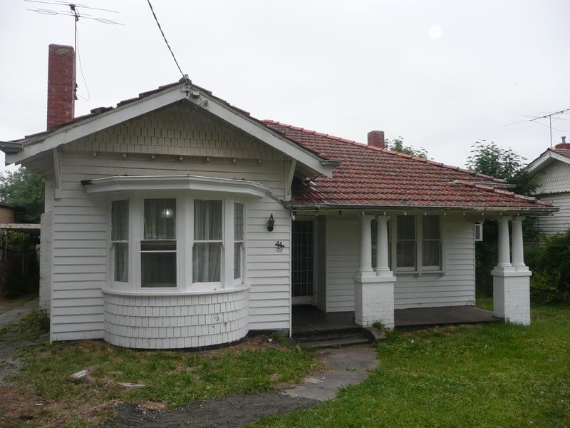 11 Glencairn Ave, Camberwell VIC 3124